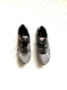 New Balance Men's Silver and Black Mesh Athletic Sneakers with Red Accents